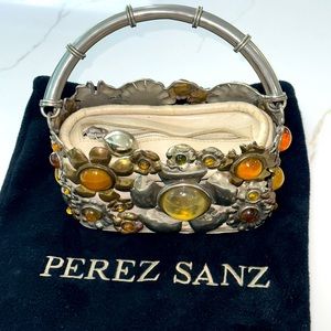 PEREZ SANZ DAISIES HAND BAG